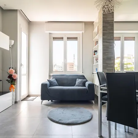 Appartement Elegante Trilocale Vicino Mm - Duomo - Fs